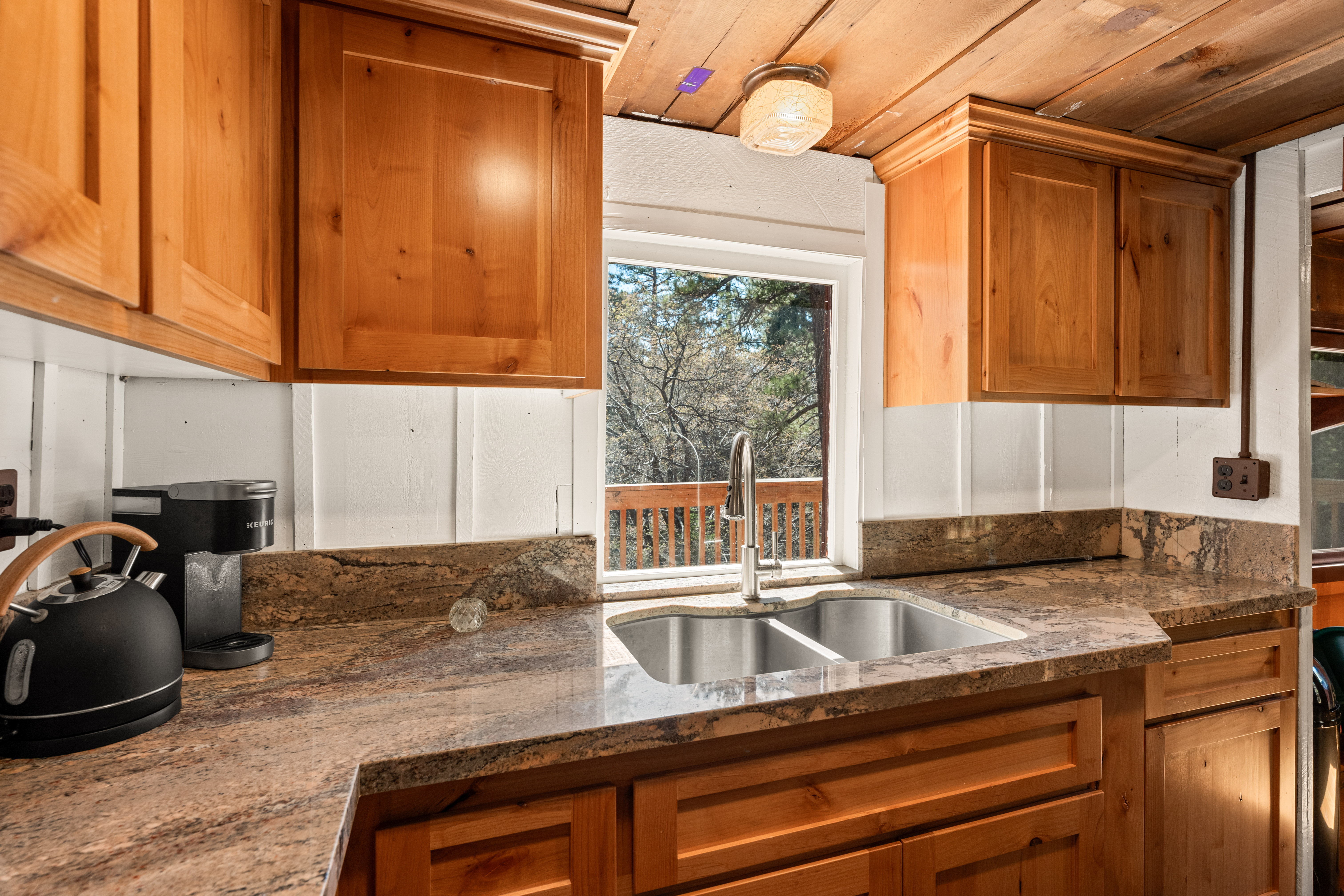  7 Pine Knot Avenue, Big Bear Lake, CA 92315 - 物件實景