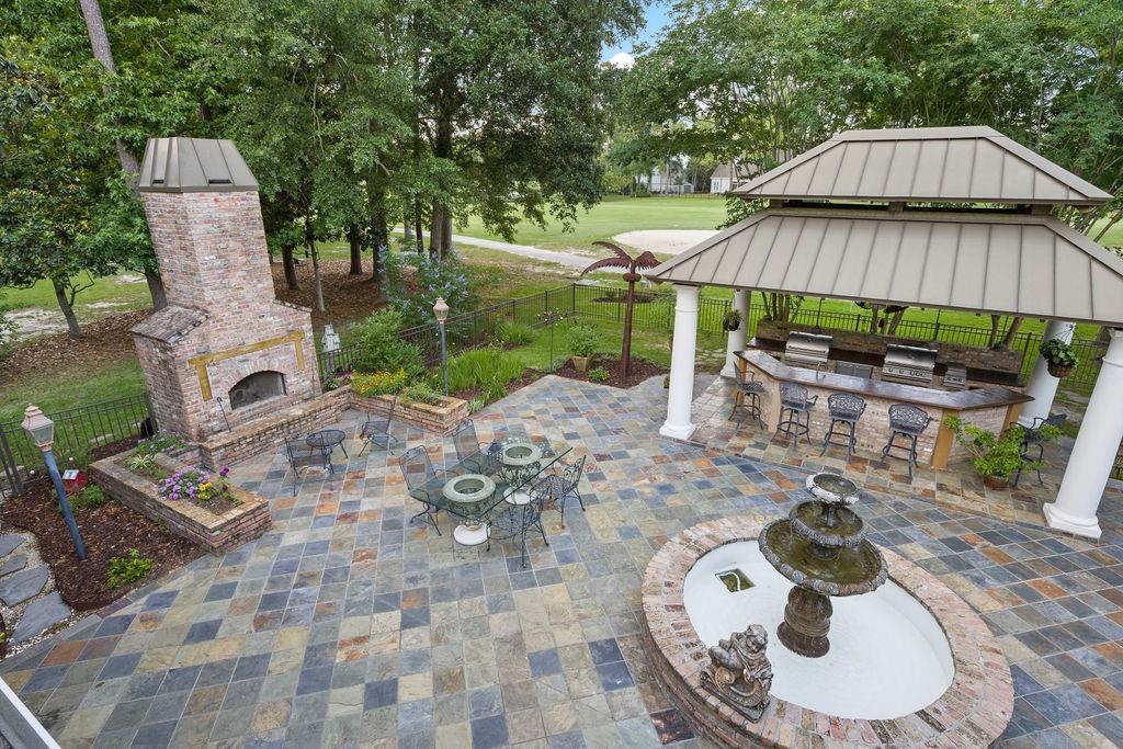 Mandeville, Louisiana, 70471, United States, 4 Bedrooms Bedrooms, ,5 BathroomsBathrooms,Residential,For Sale,1828156