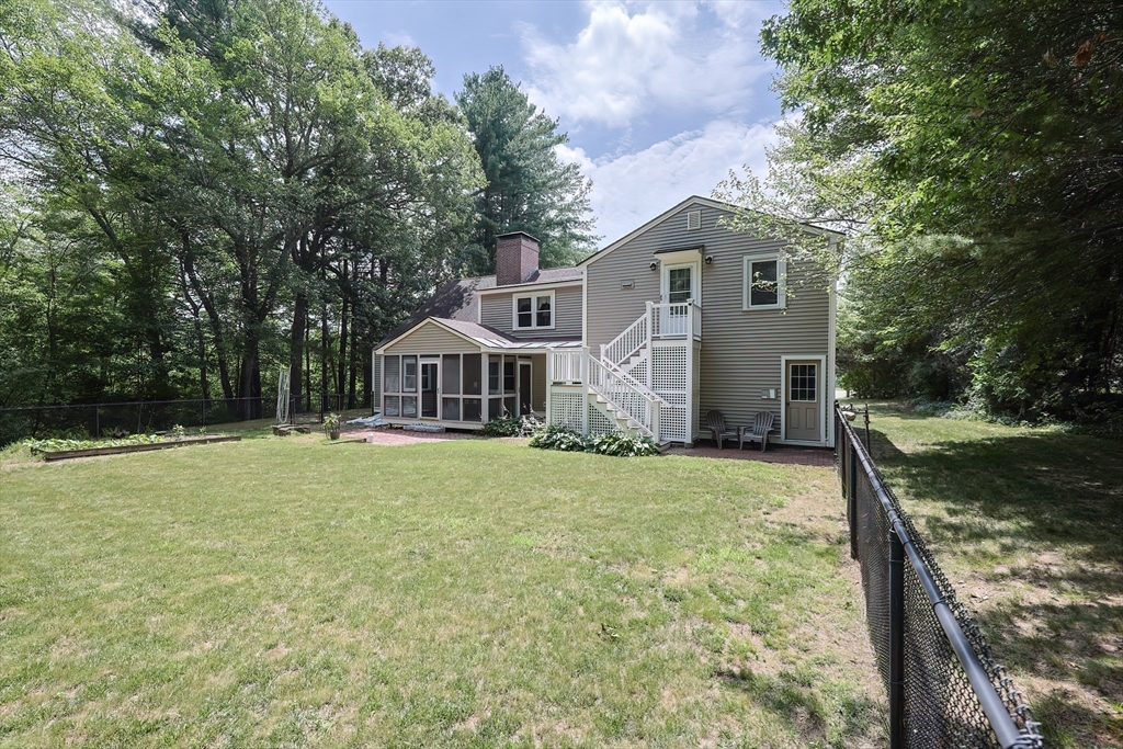 Ayer, Massachusetts, 01432, United States, 4 Bedrooms Bedrooms, ,3 BathroomsBathrooms,Residential,For Sale,1896806