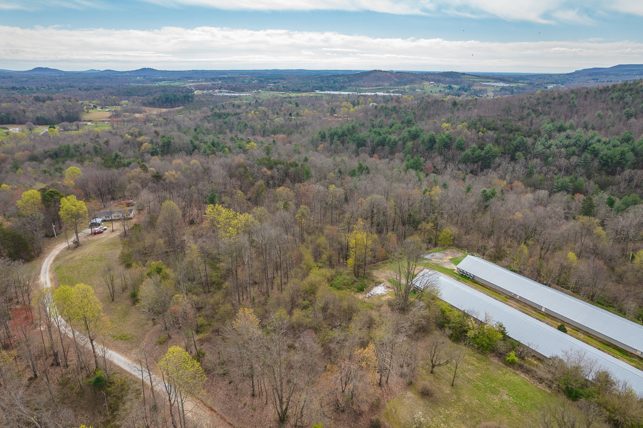 Taylorsville, North Carolina, 28681, United States, 4 Bedrooms Bedrooms, ,2 BathroomsBathrooms,Residential,For Sale,1942573