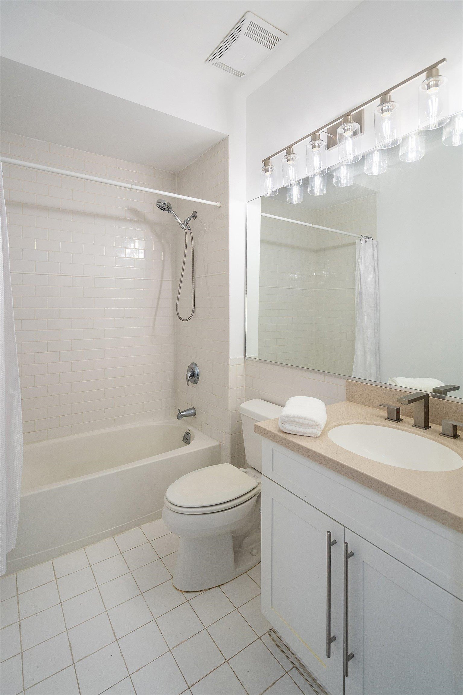 JC, Greenville, New Jersey, 07305, United States, 4 Bedrooms Bedrooms, ,4 BathroomsBathrooms,Residential,For Sale,1983348