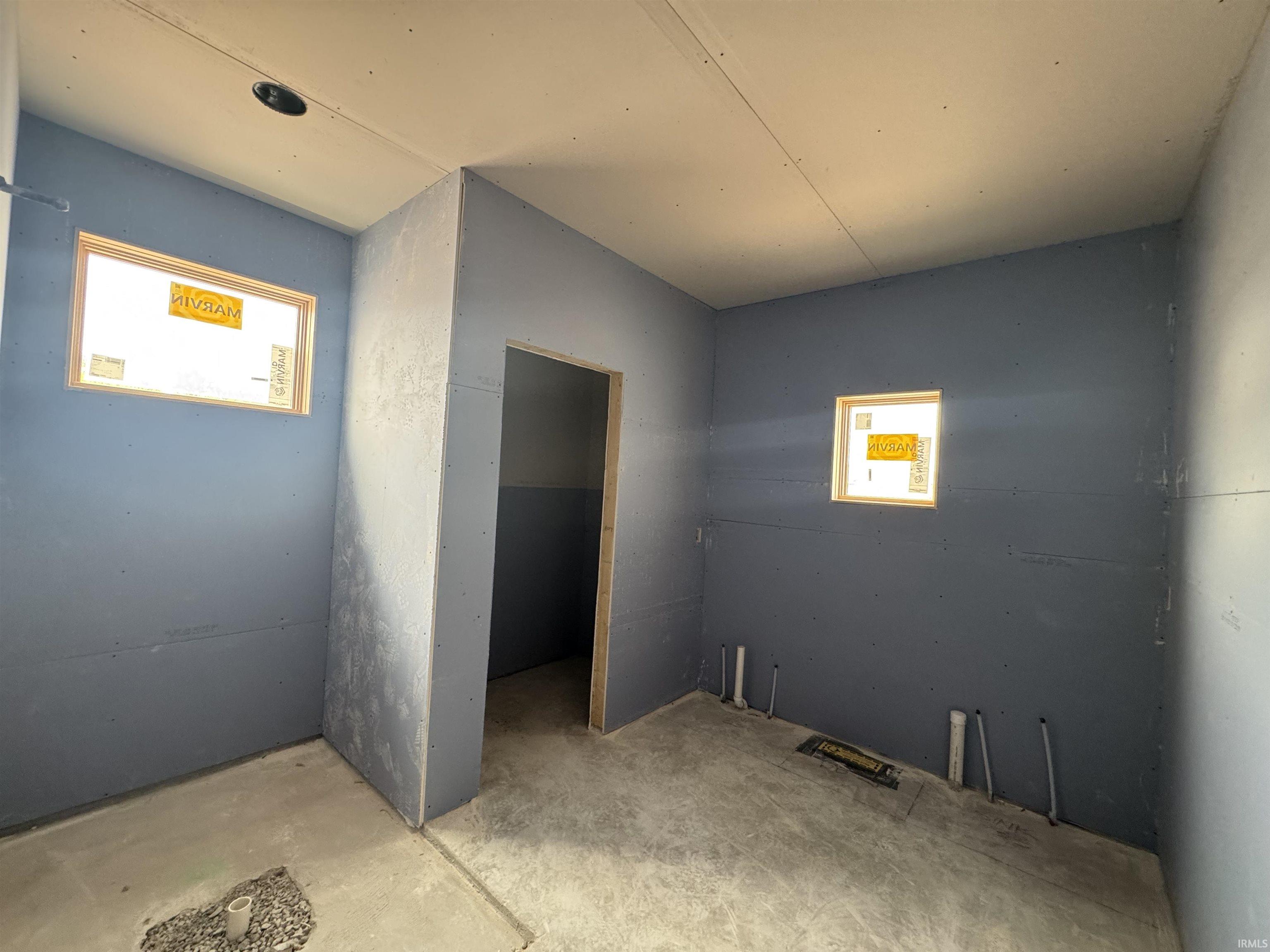 Fort Wayne, Indiana, 46835, United States, 3 Bedrooms Bedrooms, ,2 BathroomsBathrooms,Residential,For Sale,1937897