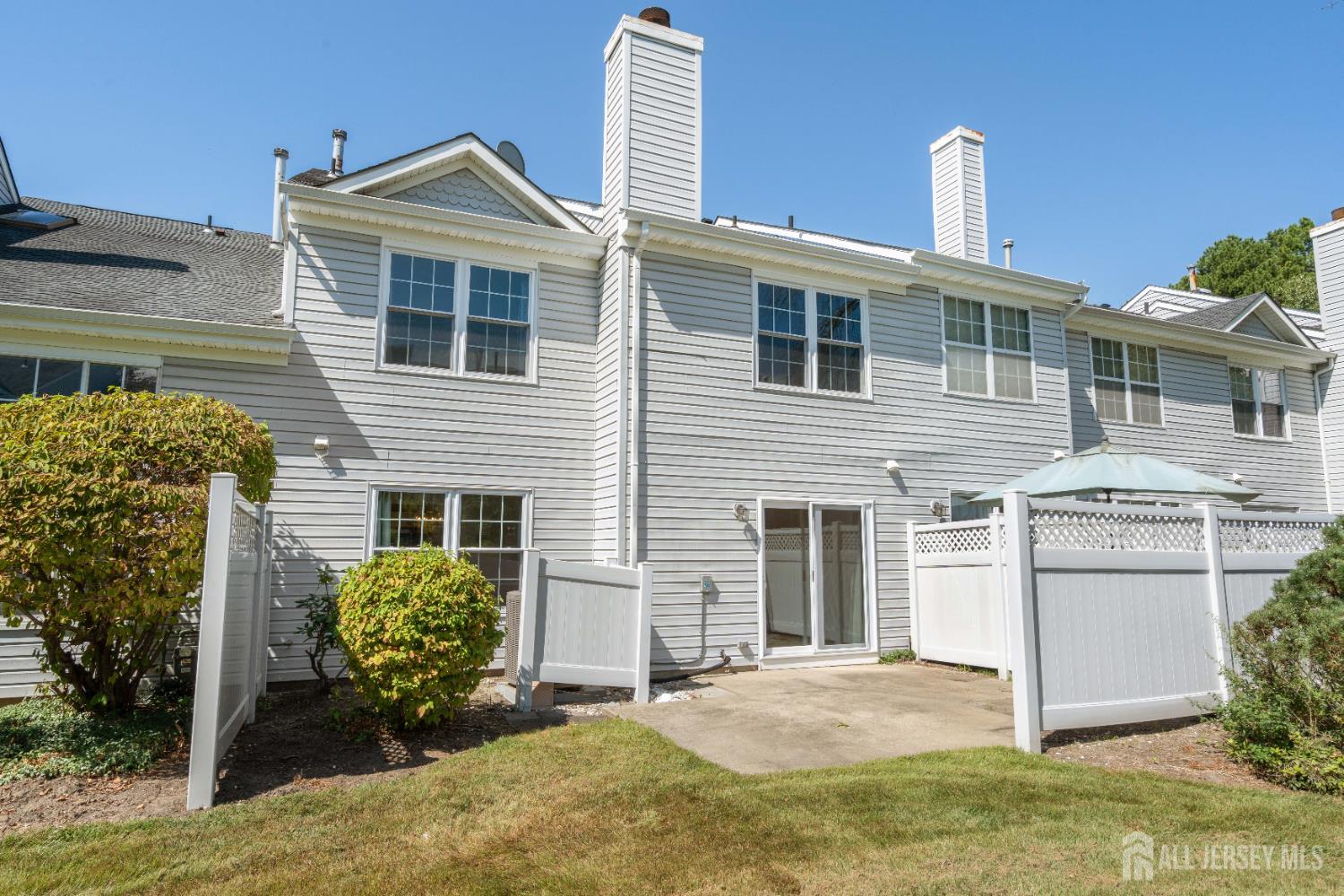 Sayreville, New Jersey, 08872, United States, 3 Bedrooms Bedrooms, ,3 BathroomsBathrooms,Residential,For Sale,1937577