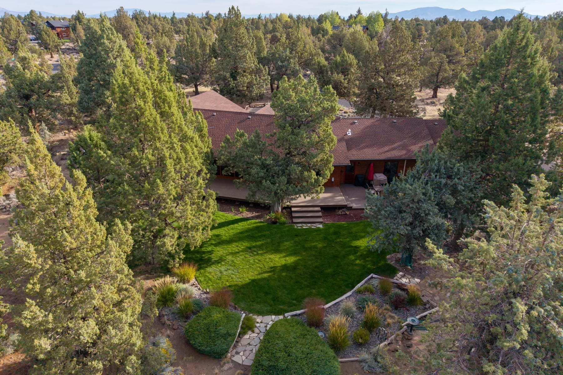  64417 McGrath Road Bend, OR 97701 - 物件實景