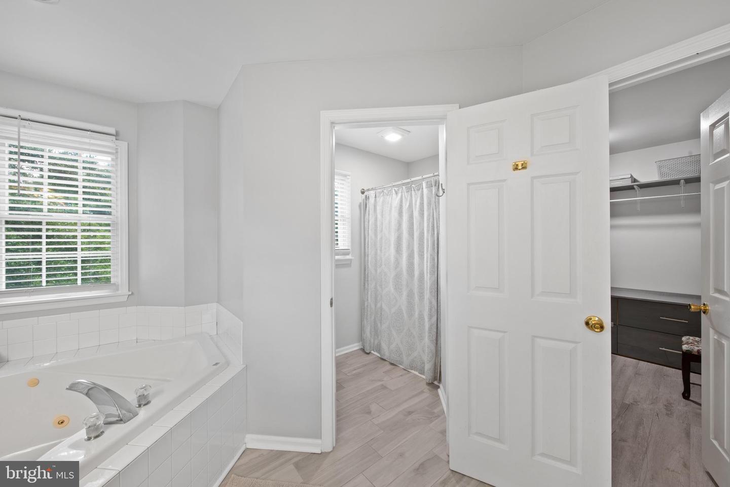 Dover, Delaware, 19904, United States, 4 Bedrooms Bedrooms, ,4 BathroomsBathrooms,Residential,For Sale,1938775