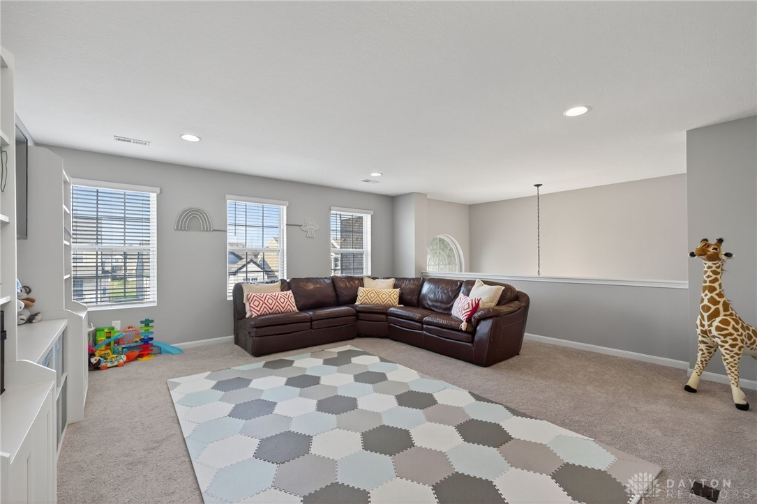 Washington Twp, Ohio, 45458, United States, 4 Bedrooms Bedrooms, ,3 BathroomsBathrooms,Residential,For Sale,2000443