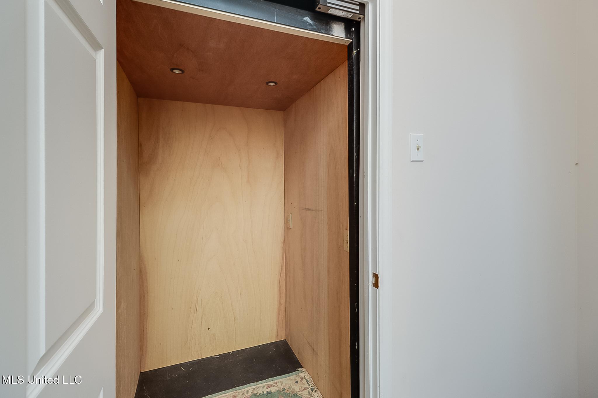 19910 Red Oak Road, Saucier, Mississippi, 39574, United States, 4 Bedrooms Bedrooms, ,3 BathroomsBathrooms,Residential,For Sale,19910 Red Oak Road,1668968