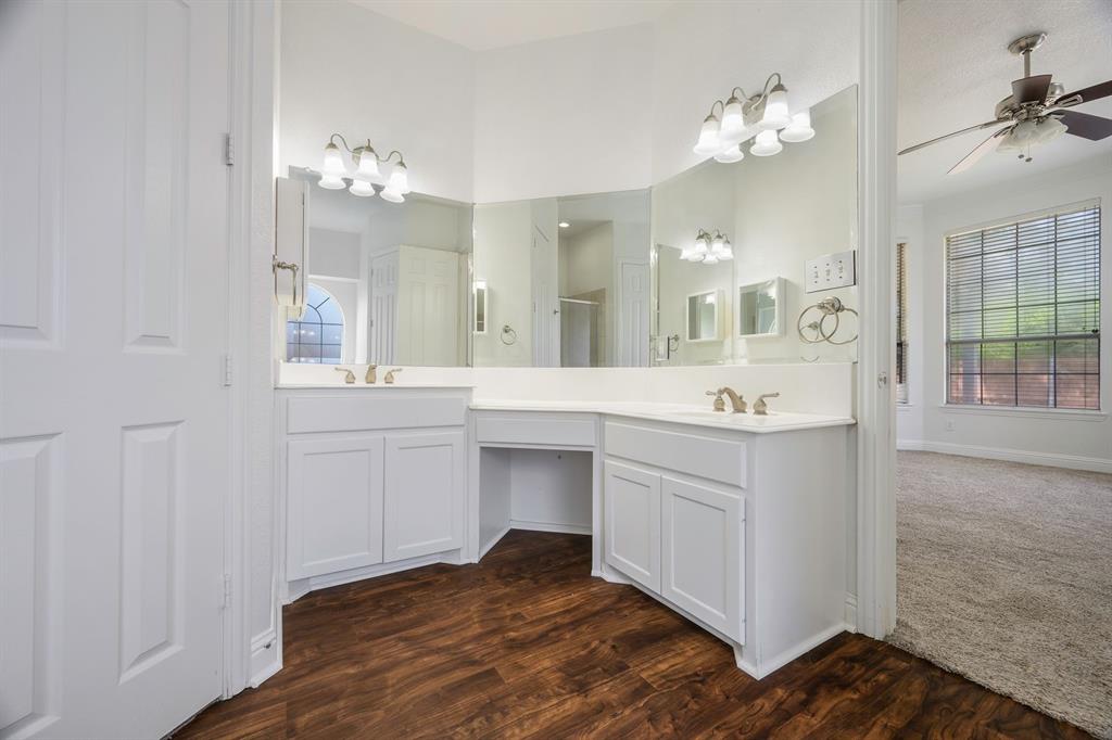 Irving, Texas, 75063, United States, 4 Bedrooms Bedrooms, ,3 BathroomsBathrooms,Residential,For Sale,1874227
