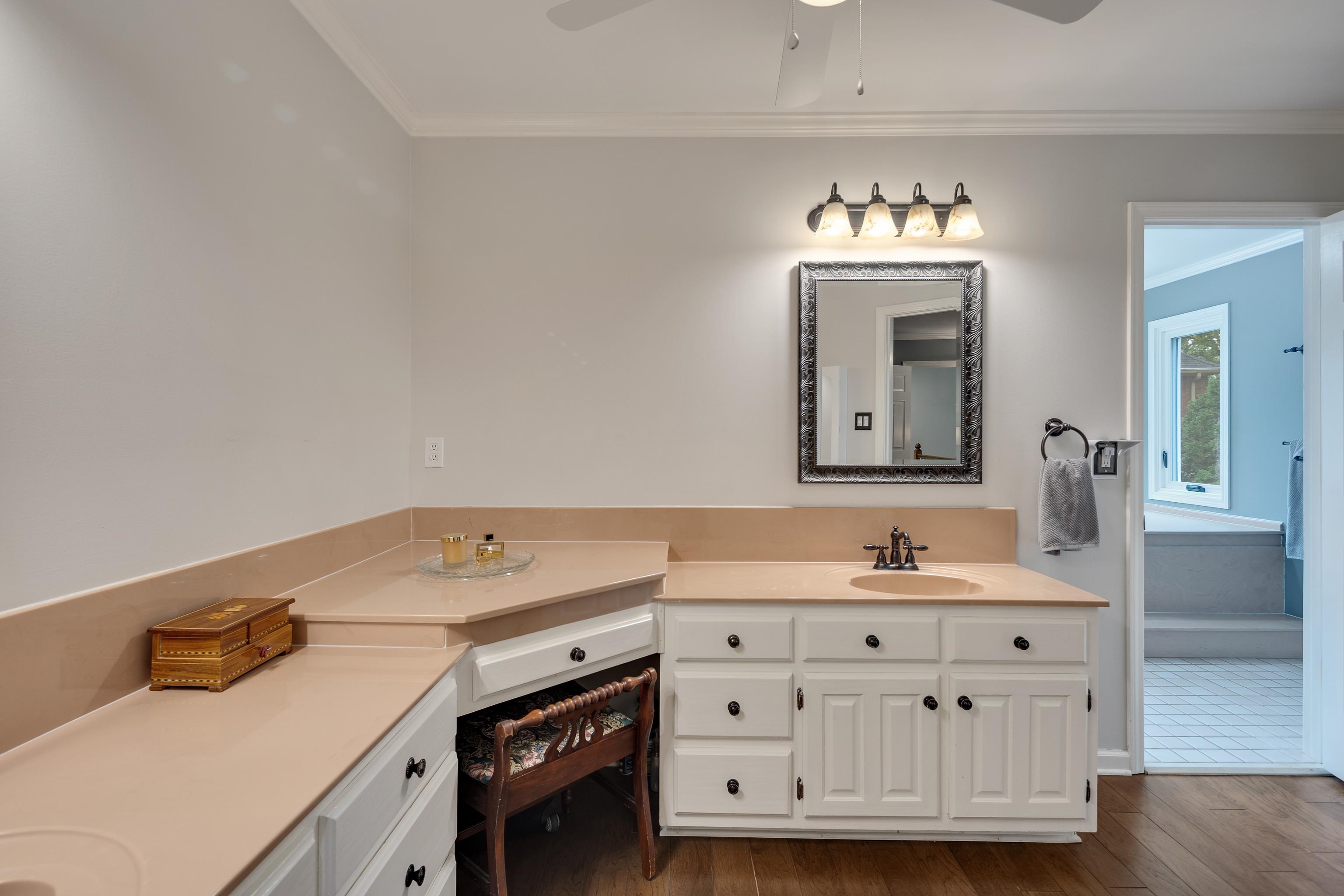 Memphis, Tennessee, 38117, United States, 4 Bedrooms Bedrooms, ,3 BathroomsBathrooms,Residential,For Sale,1972441