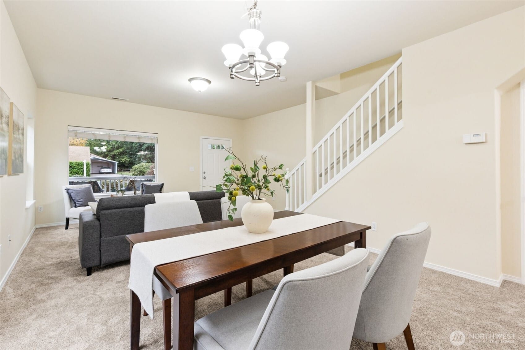 Olympia, Washington, 98502, United States, 3 Bedrooms Bedrooms, ,2 BathroomsBathrooms,Residential,For Sale,2002909