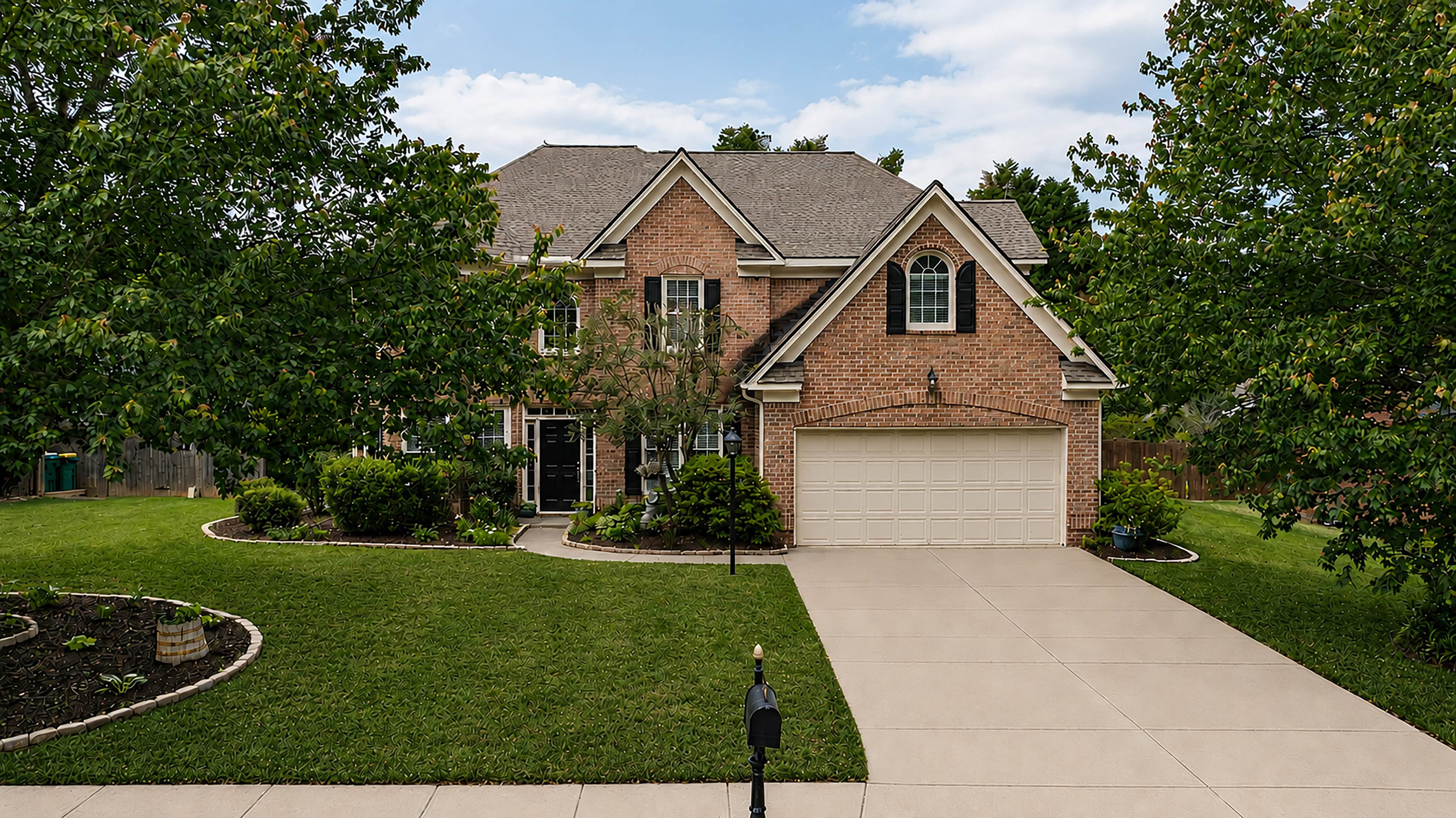  Beautifully Updated and Well Maintained Home in Sought-after Highcroft Community - 物件實景