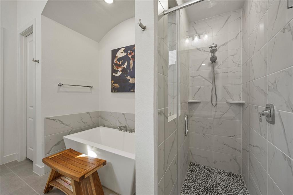 Rockwall, Texas, 75087, United States, 3 Bedrooms Bedrooms, ,4 BathroomsBathrooms,Residential,For Sale,1786102