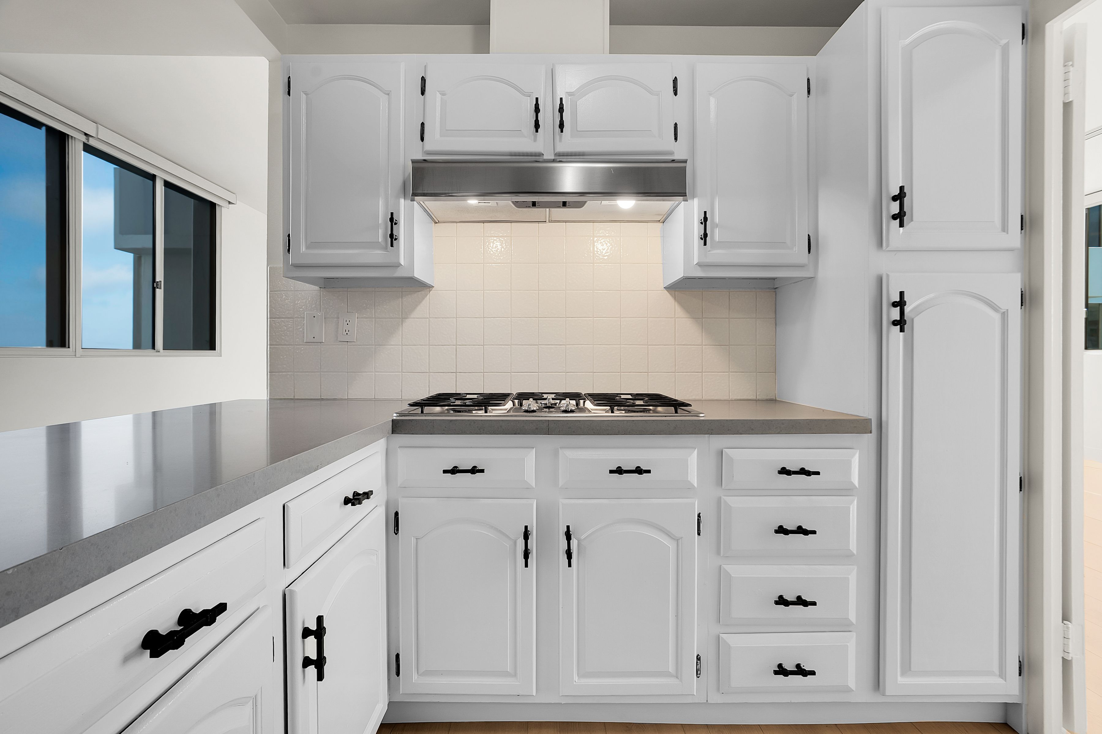  17352 W Sunset Blvd - 物件實景