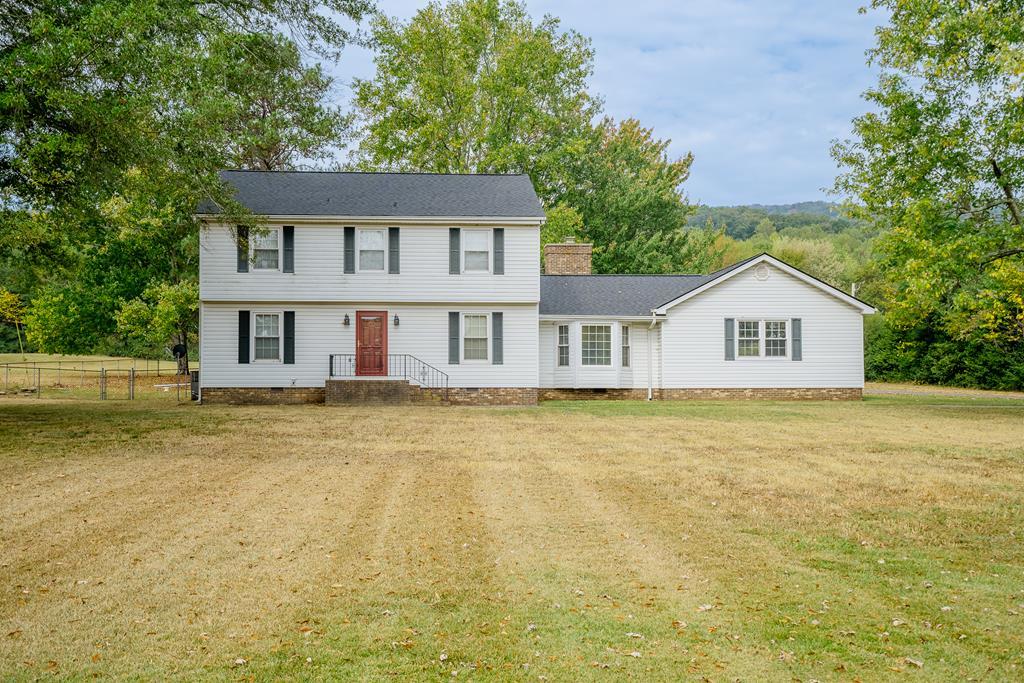 DALTON, Georgia, 30720, United States, 5 Bedrooms Bedrooms, ,3 BathroomsBathrooms,Residential,For Sale,1896225