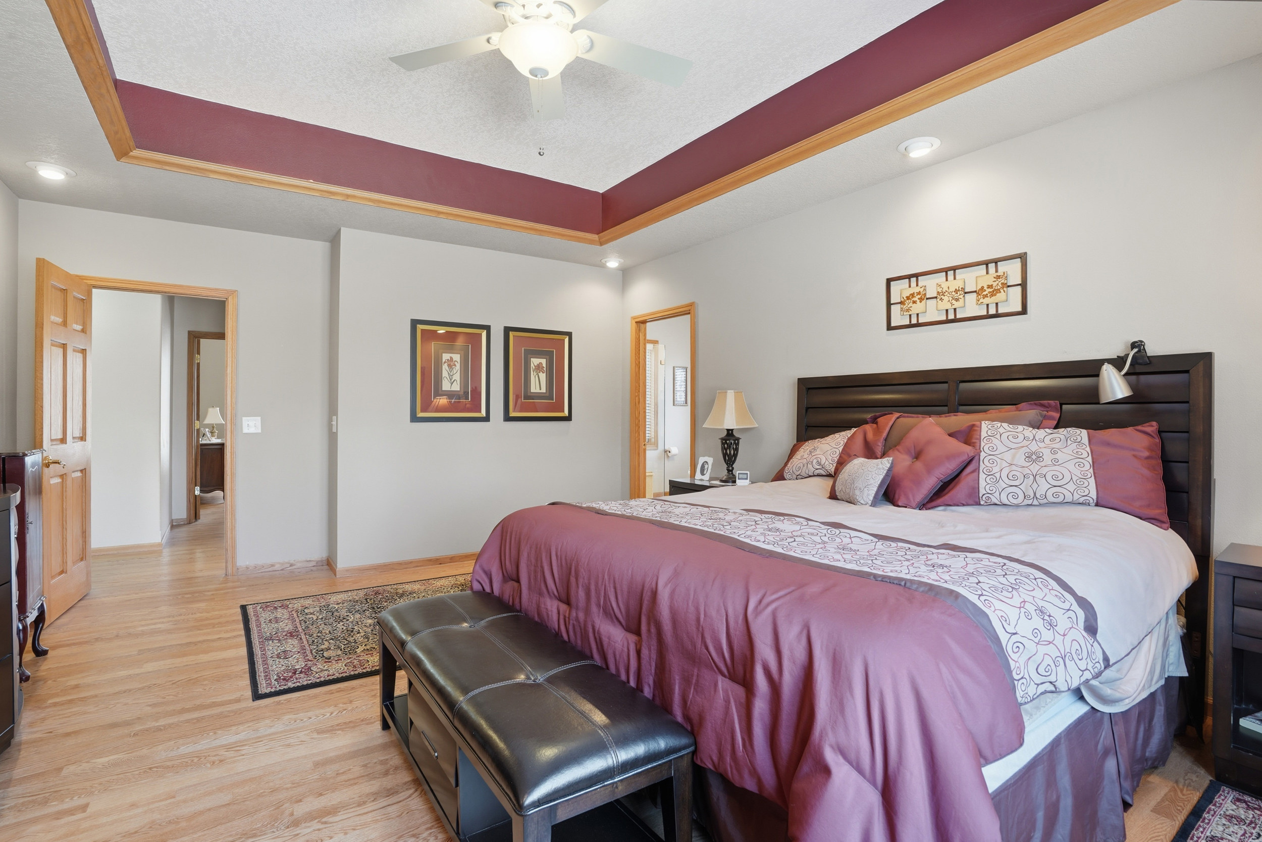 Washington, Iowa, 52353, United States, 5 Bedrooms Bedrooms, ,3 BathroomsBathrooms,Residential,For Sale,2008132