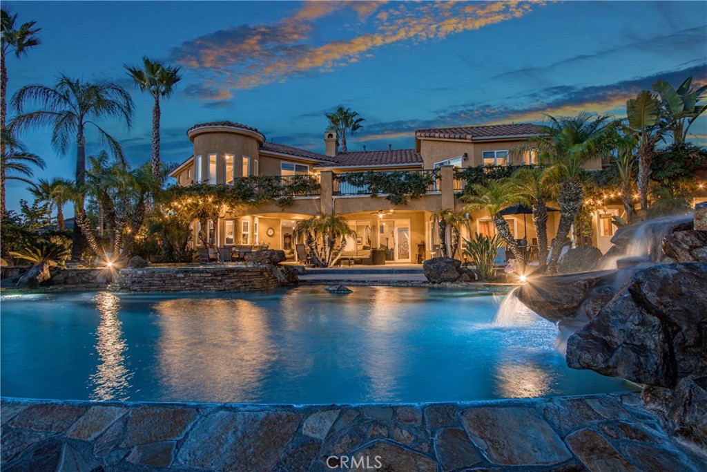 Temecula, California, 92592, United States, 4 Bedrooms Bedrooms, ,5 BathroomsBathrooms,Residential,For Sale,1974185