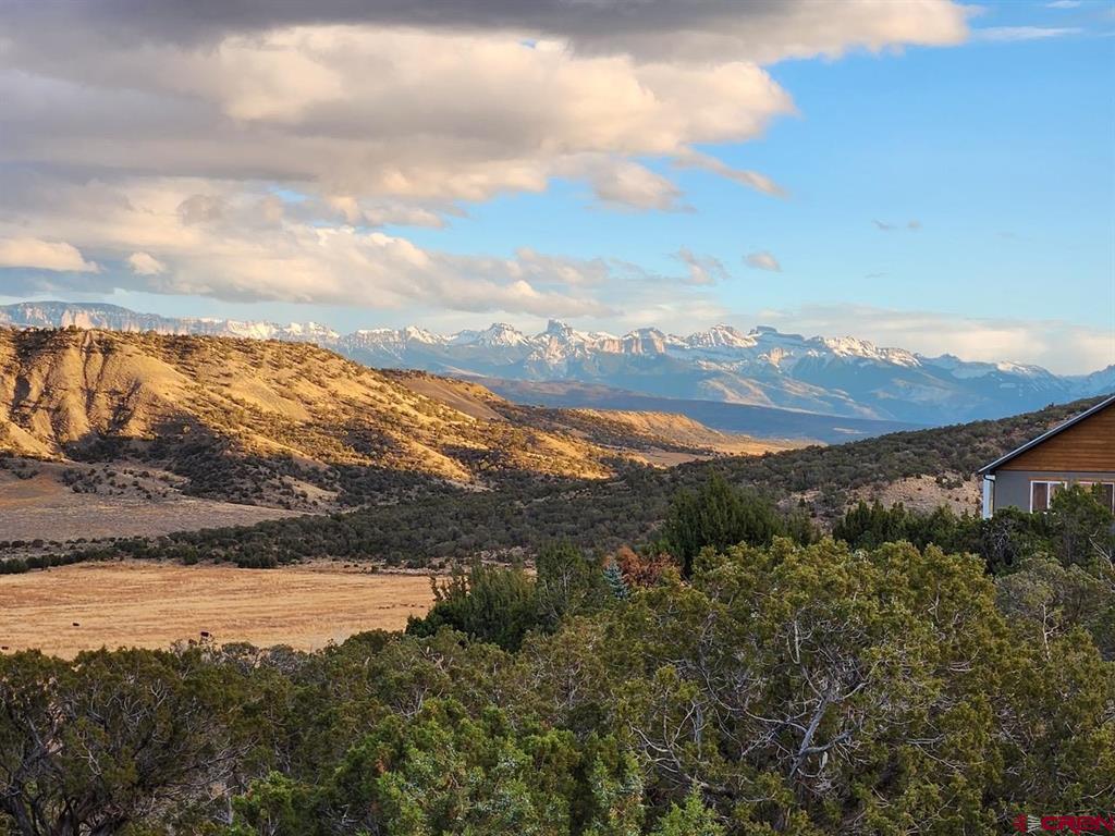 Montrose, Colorado, 81403, United States, 3 Bedrooms Bedrooms, ,2 BathroomsBathrooms,Residential,For Sale,1982784