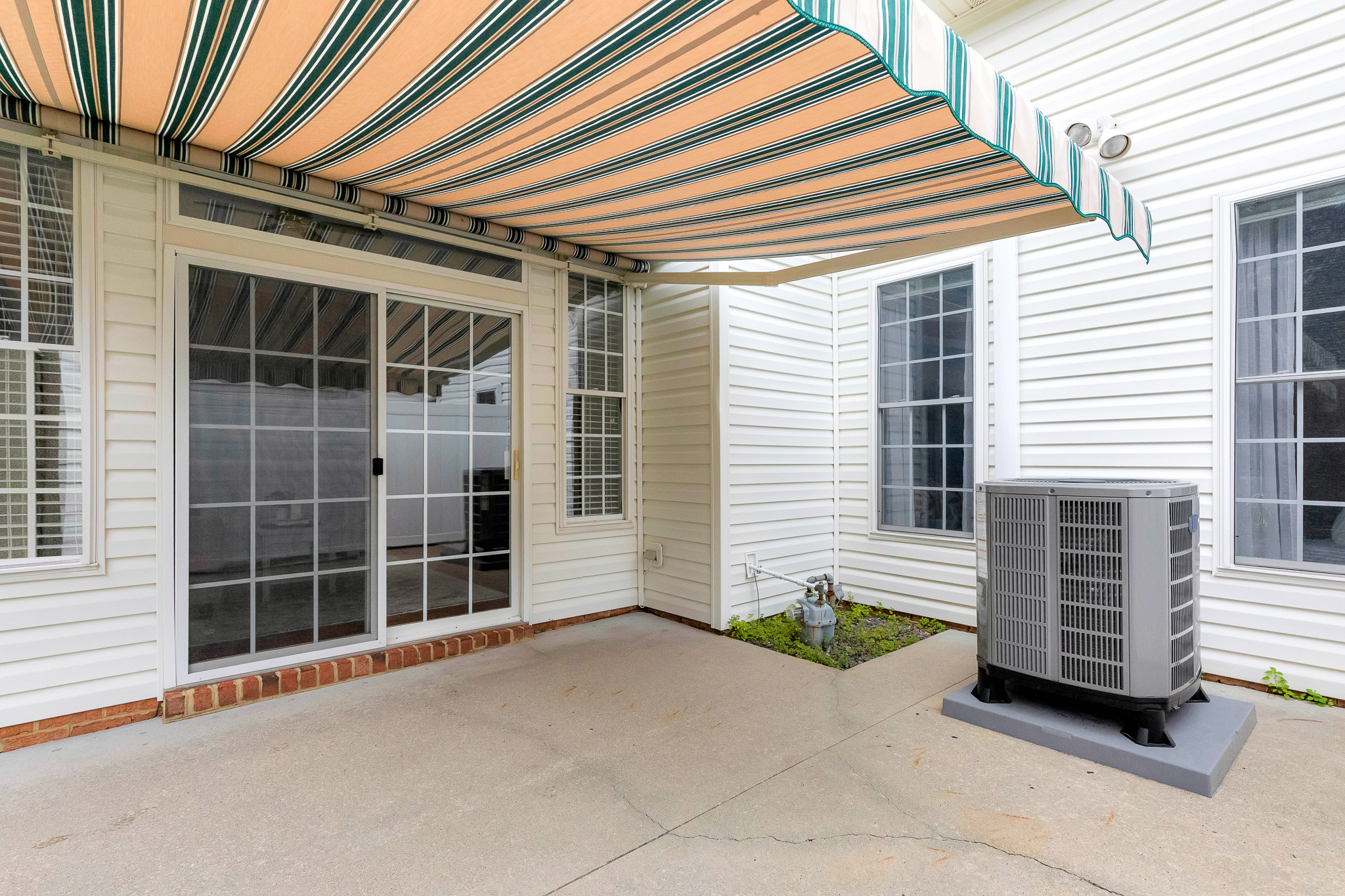  10116 Locklies Drive, Glen Allen, VA 23060 - 物件實景