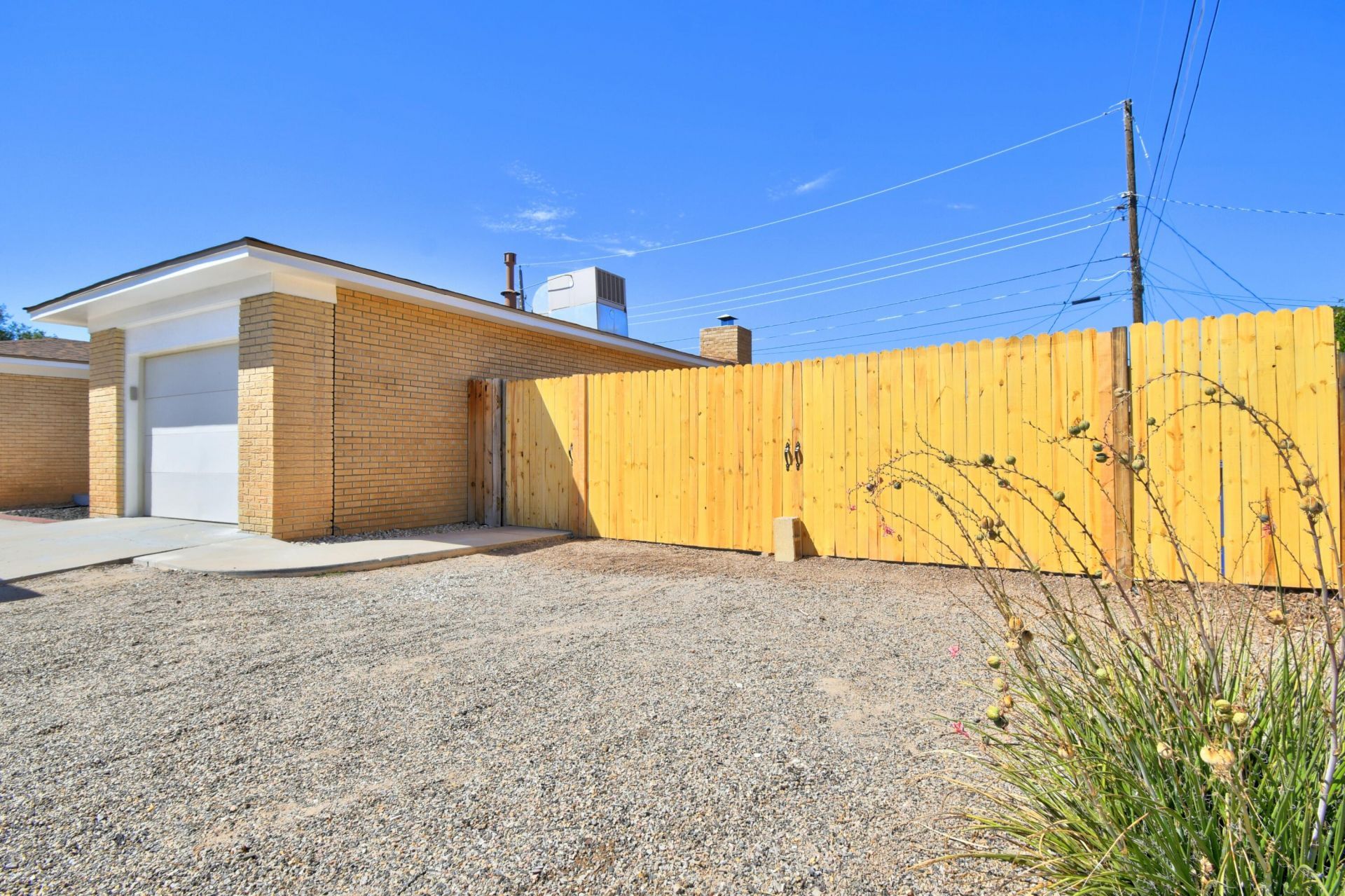 18th St, Albuquerque, NM 87104 #1