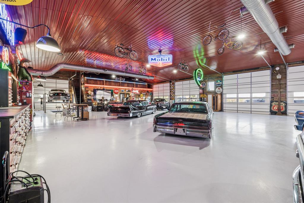 Celina, Texas, 75009, United States, 3 Bedrooms Bedrooms, ,4 BathroomsBathrooms,Residential,For Sale,1999614