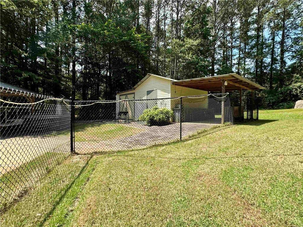 Senoia, Georgia, 30276, United States, 3 Bedrooms Bedrooms, ,3 BathroomsBathrooms,Residential,For Sale,1912079