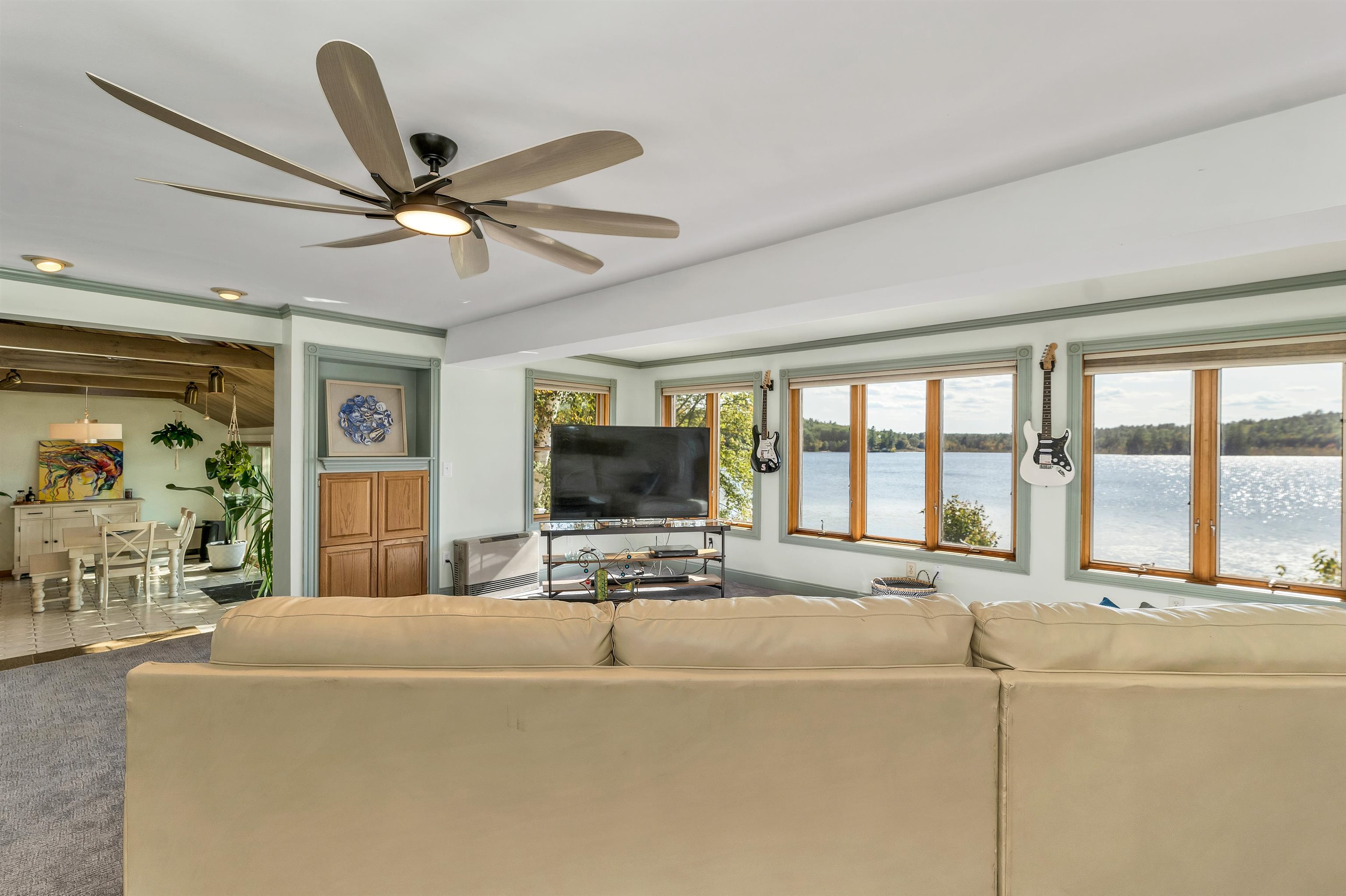 Dunbarton, New Hampshire, 03046, United States, 3 Bedrooms Bedrooms, ,2 BathroomsBathrooms,Residential,For Sale,1989464