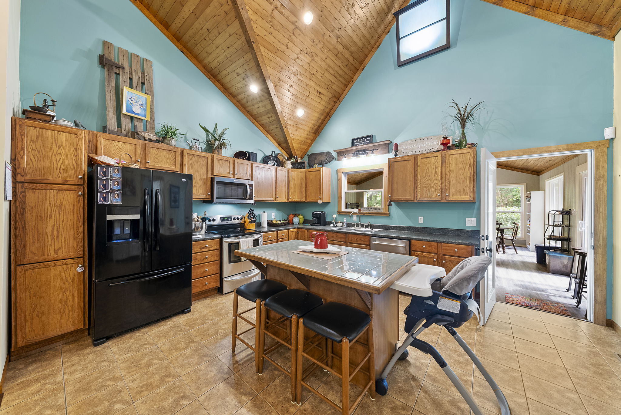 Bloomfield, Indiana, 47424, United States, 3 Bedrooms Bedrooms, ,2 BathroomsBathrooms,Residential,For Sale,1976098