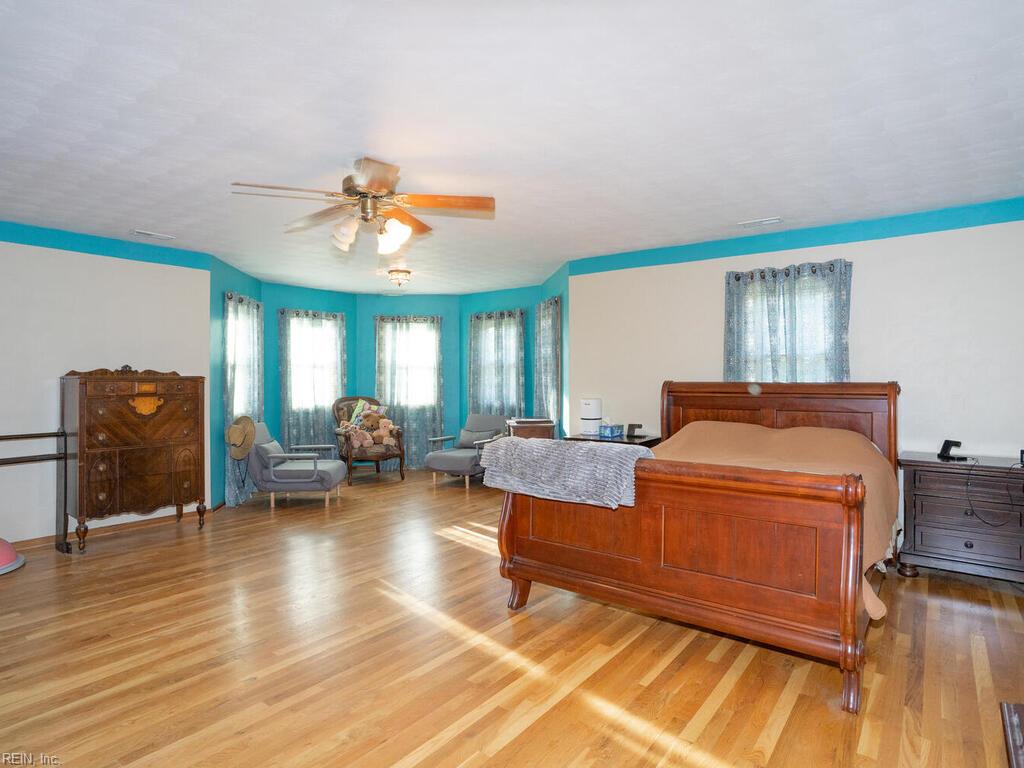 Virginia Beach Va, Virginia, 23457, United States, 4 Bedrooms Bedrooms, ,3 BathroomsBathrooms,Residential,For Sale,1989088