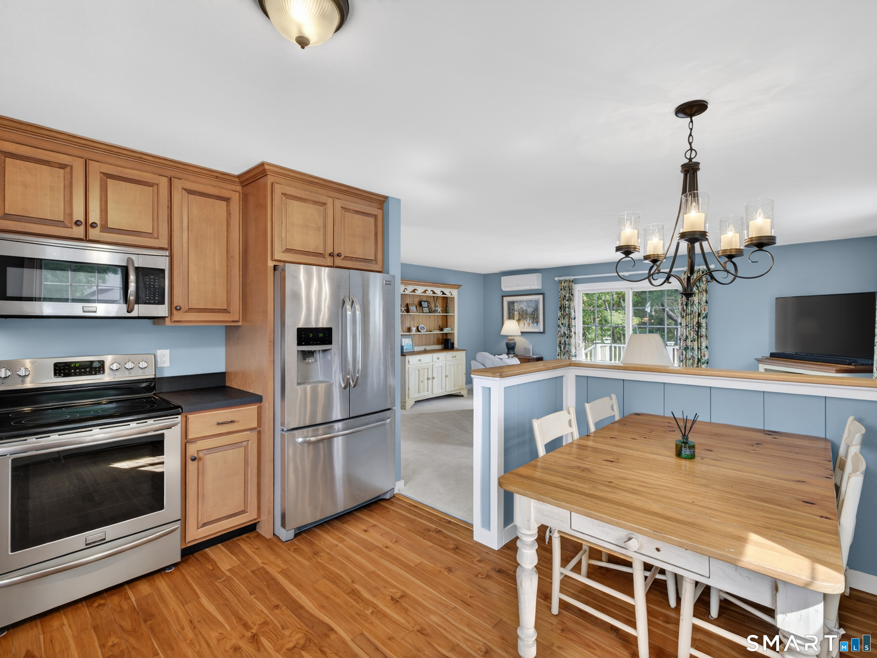 Mystic, Connecticut, 06355, United States, 4 Bedrooms Bedrooms, ,Residential,For Sale,2049370