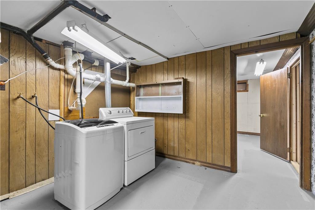 North Kingstown, Rhode Island, 02852, United States, 3 Bedrooms Bedrooms, ,2 BathroomsBathrooms,Residential,For Sale,1976998