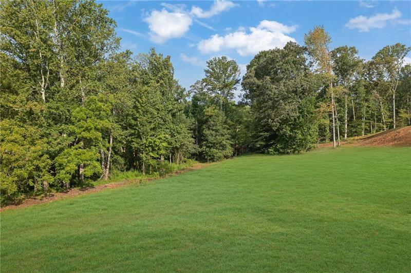 Canton, Georgia, 30114, United States, 5 Bedrooms Bedrooms, ,4 BathroomsBathrooms,Residential,For Sale,1974938