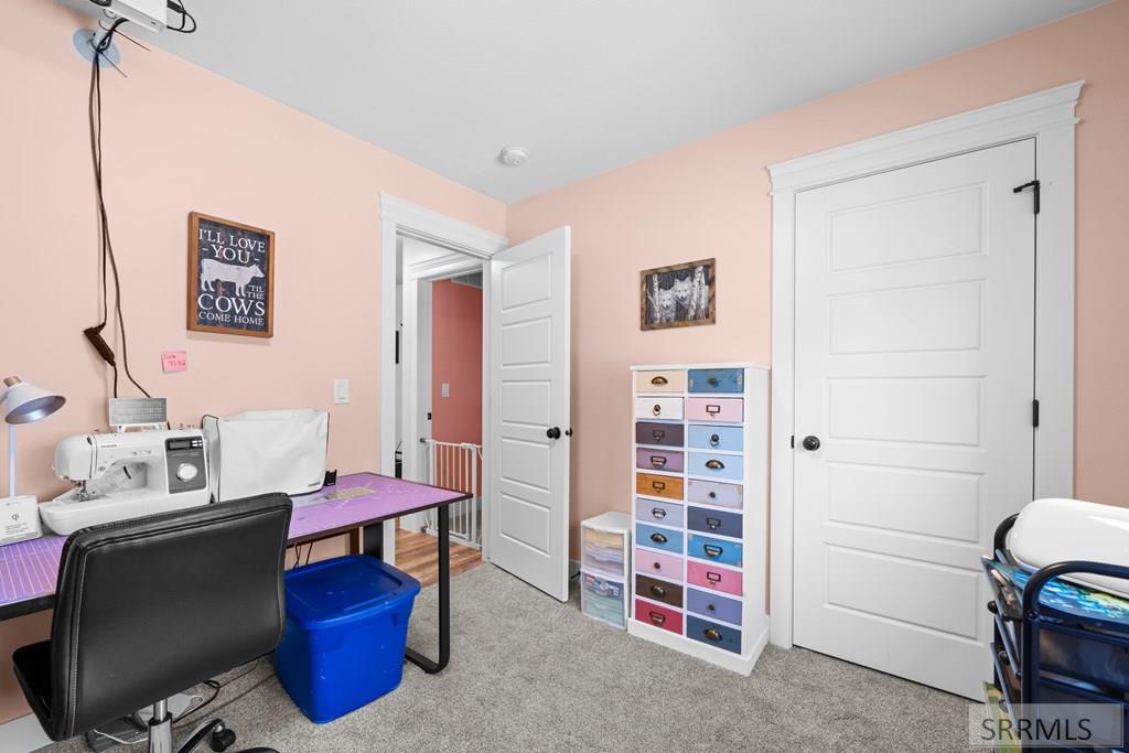 IDAHO FALLS, Idaho, 83402, United States, 6 Bedrooms Bedrooms, ,3 BathroomsBathrooms,Residential,For Sale,1980843