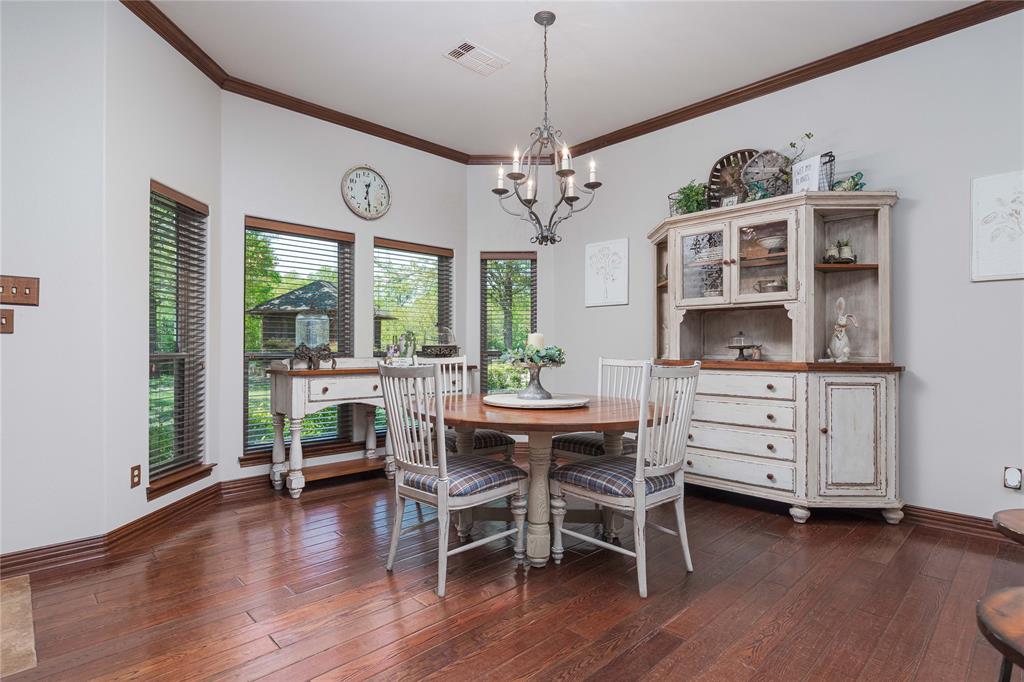 Terrell, Texas, 75160, United States, 3 Bedrooms Bedrooms, ,3 BathroomsBathrooms,Residential,For Sale,1767397