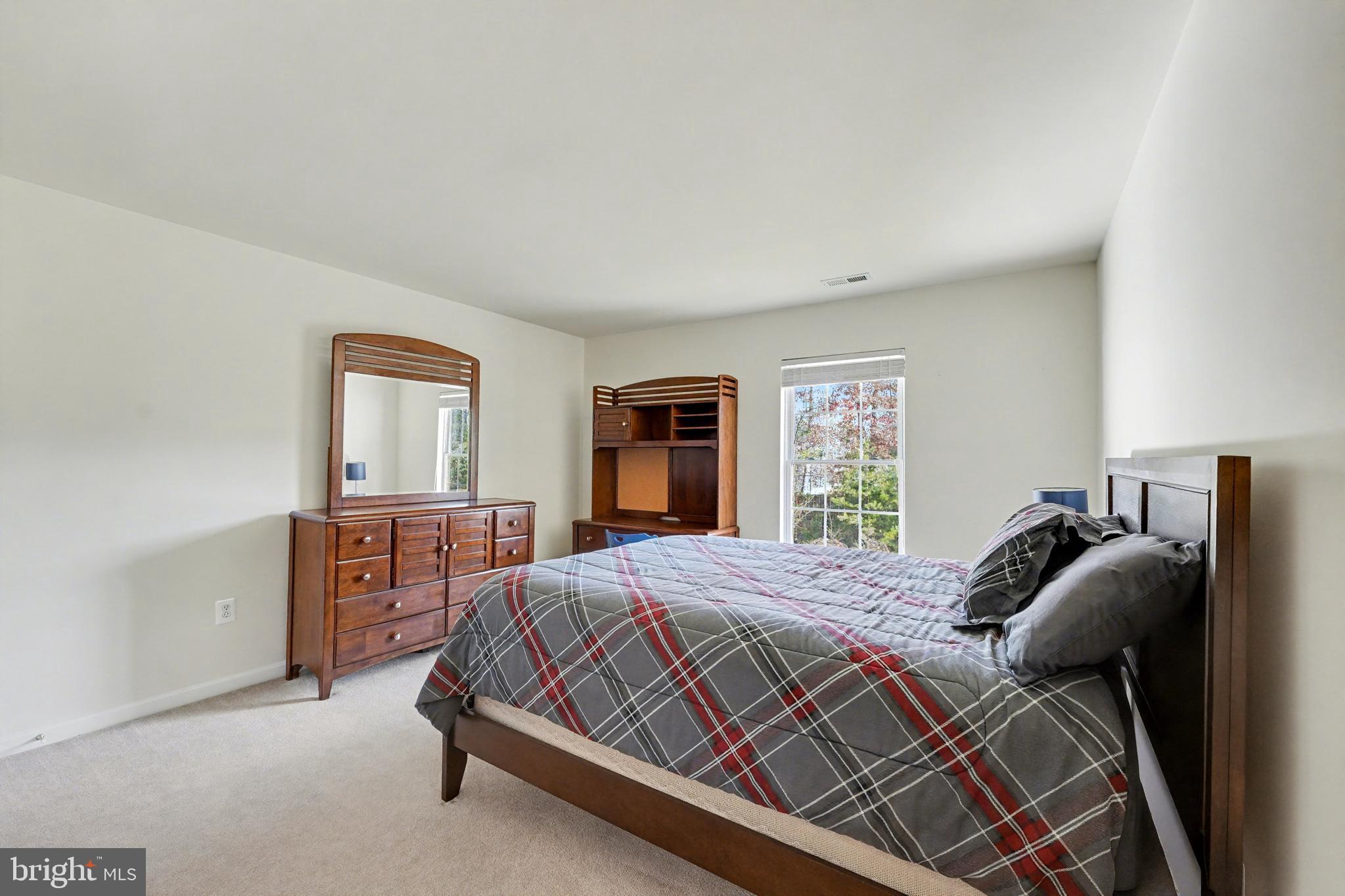 Fredericksburg, Virginia, 22408, United States, 4 Bedrooms Bedrooms, ,3 BathroomsBathrooms,Residential,For Sale,1994203