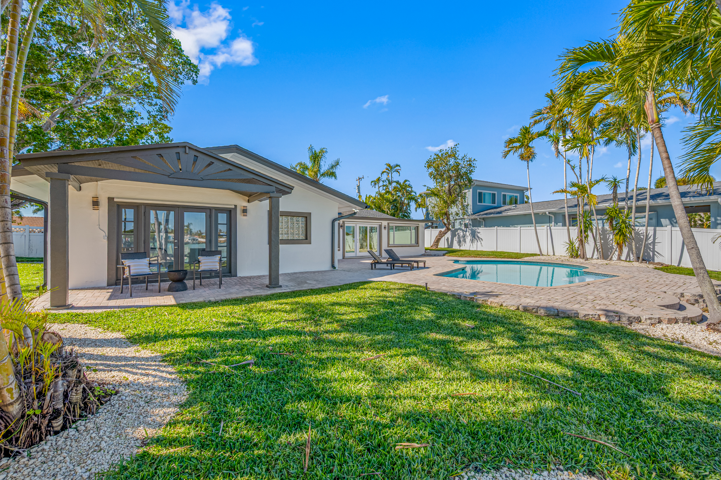 St Petersburg, Florida, 33707, United States, 3 Bedrooms Bedrooms, ,3 BathroomsBathrooms,Residential,For Sale,2017705