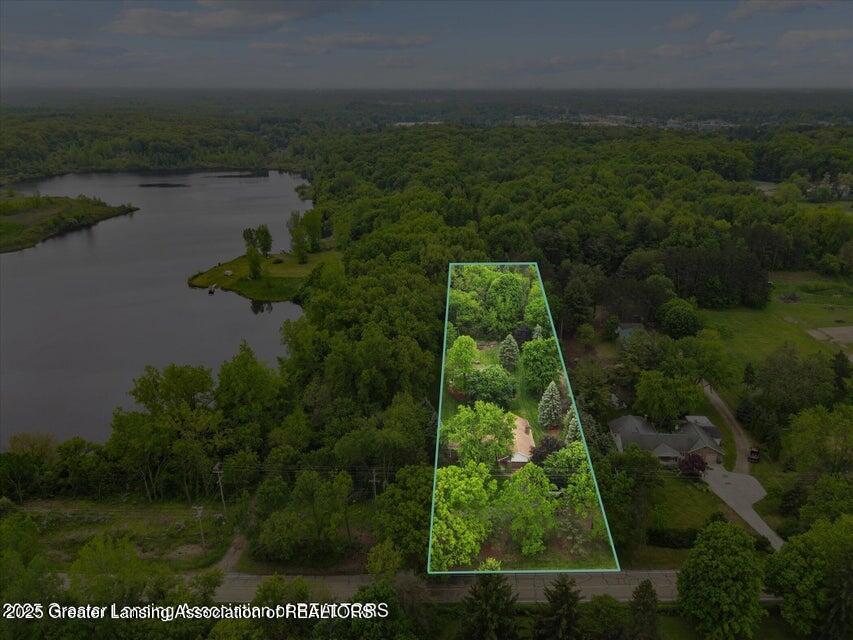 DeWitt, Michigan, 48820, United States, 4 Bedrooms Bedrooms, ,4 BathroomsBathrooms,Residential,For Sale,1911452