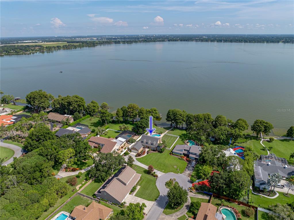 Winter Haven, Florida, 33884, United States, 3 Bedrooms Bedrooms, ,4 BathroomsBathrooms,Residential,For Sale,1895737