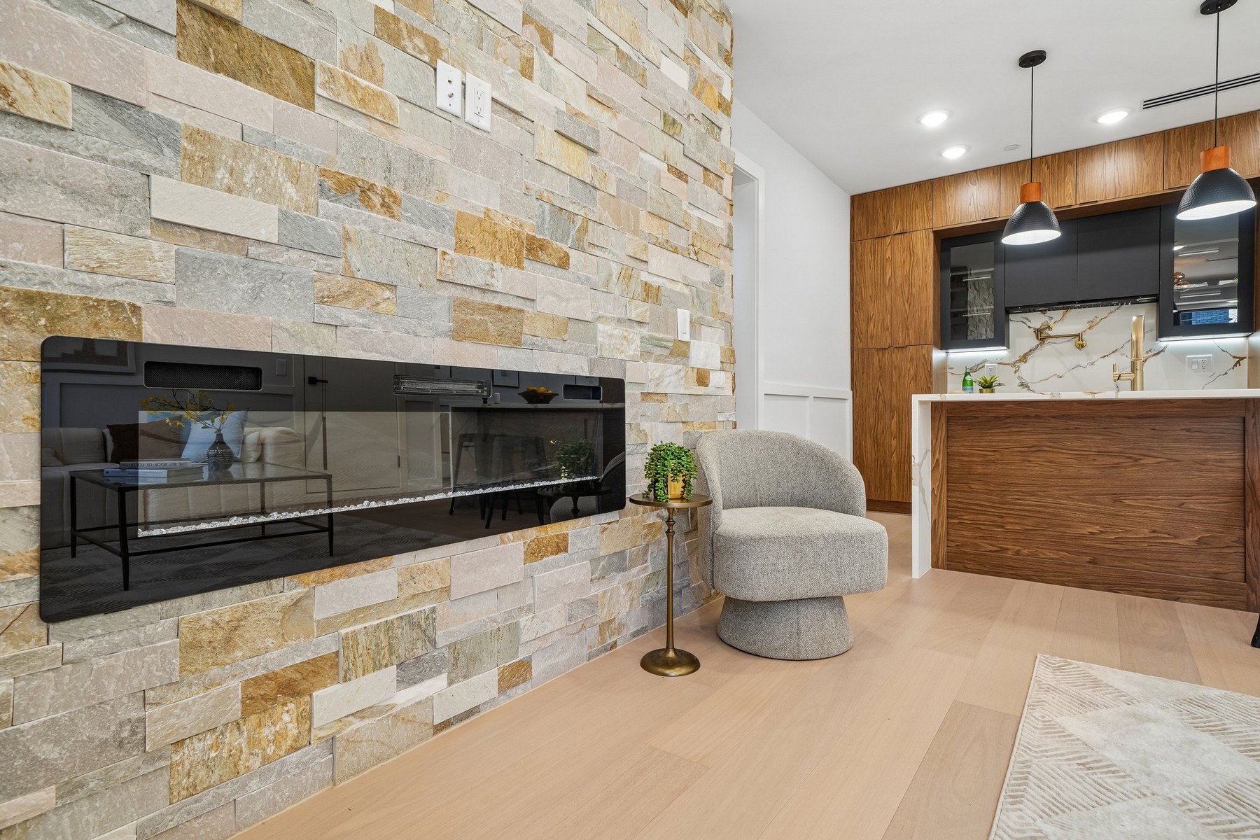  33 Bleecker St, Jc, Heights, NJ, 07307 - 物件實景