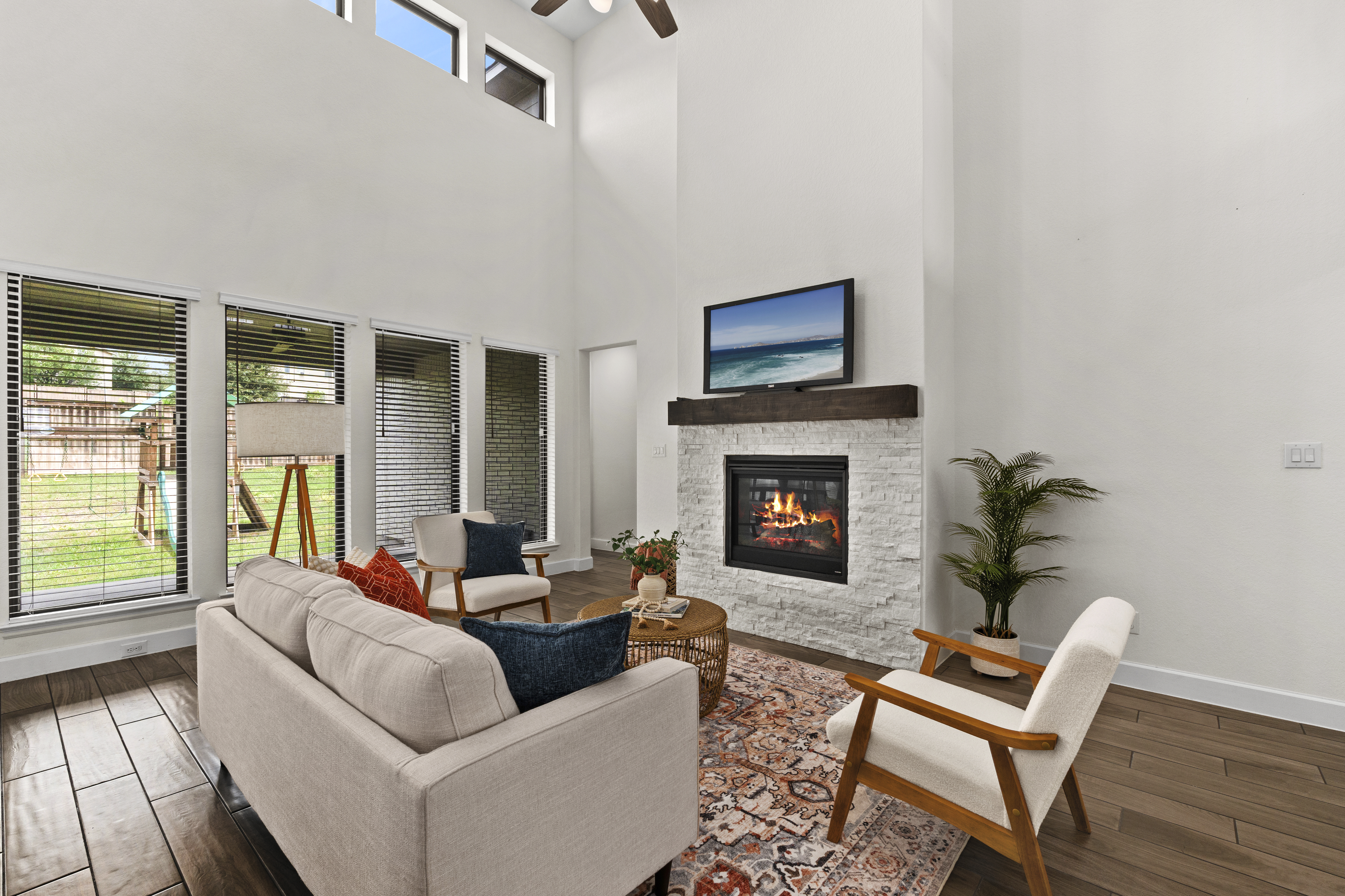  Thoughtfully Designed Perry Home in Weston Oaks - 物件實景
