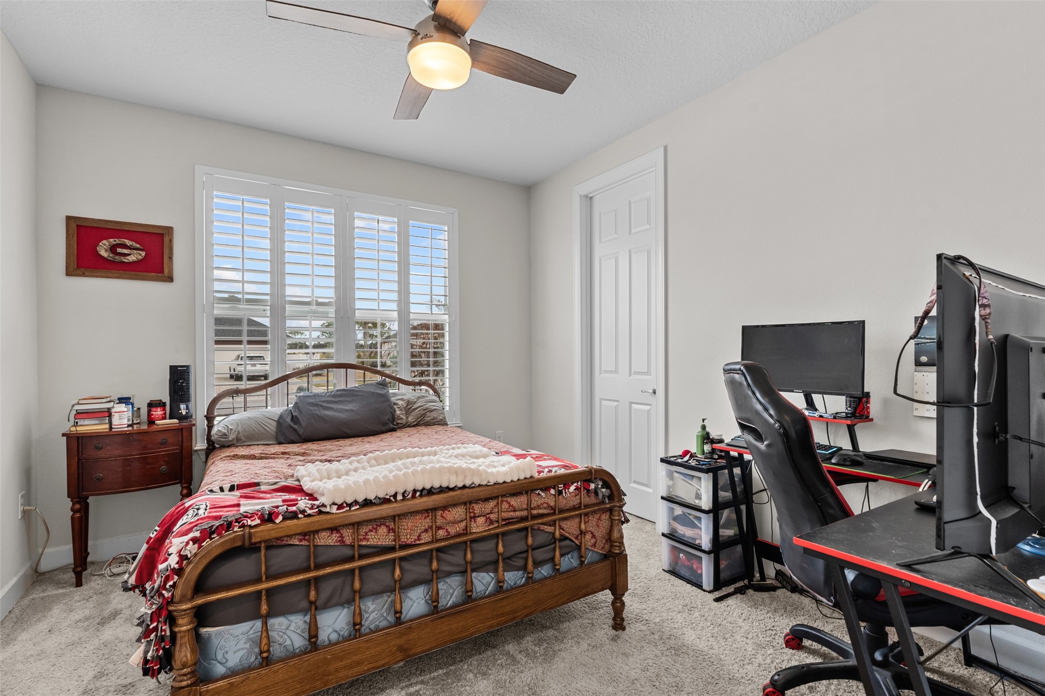 Fernandina Beach, Florida, 32034, United States, 3 Bedrooms Bedrooms, ,2 BathroomsBathrooms,Residential,For Sale,2024092