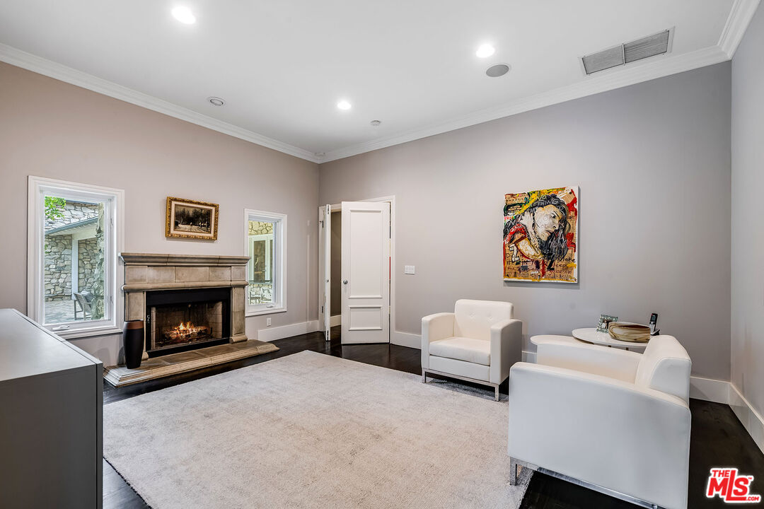 Los Angeles, California, 90077, United States, 5 Bedrooms Bedrooms, ,7 BathroomsBathrooms,Residential,For Sale,1827640