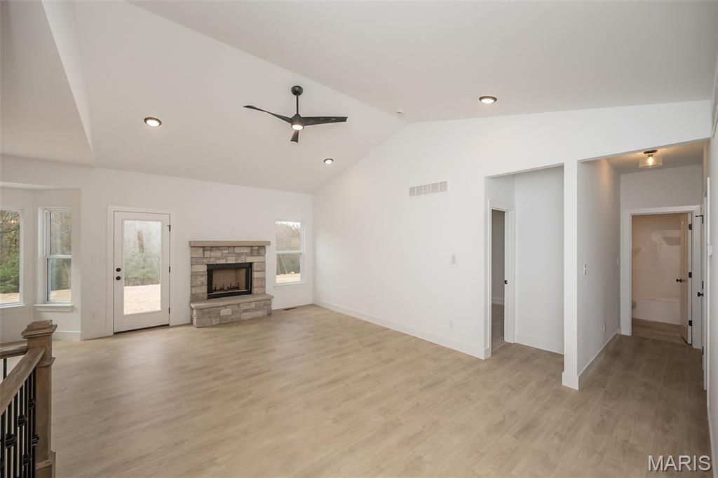 Troy, Missouri, 63379, United States, 3 Bedrooms Bedrooms, ,2 BathroomsBathrooms,Residential,For Sale,1993491