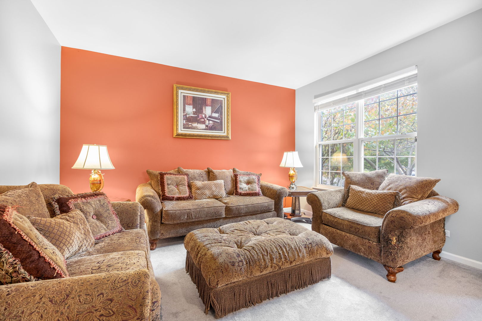 Aurora, Illinois, 60503, United States, 4 Bedrooms Bedrooms, ,4 BathroomsBathrooms,Residential,For Sale,1996051