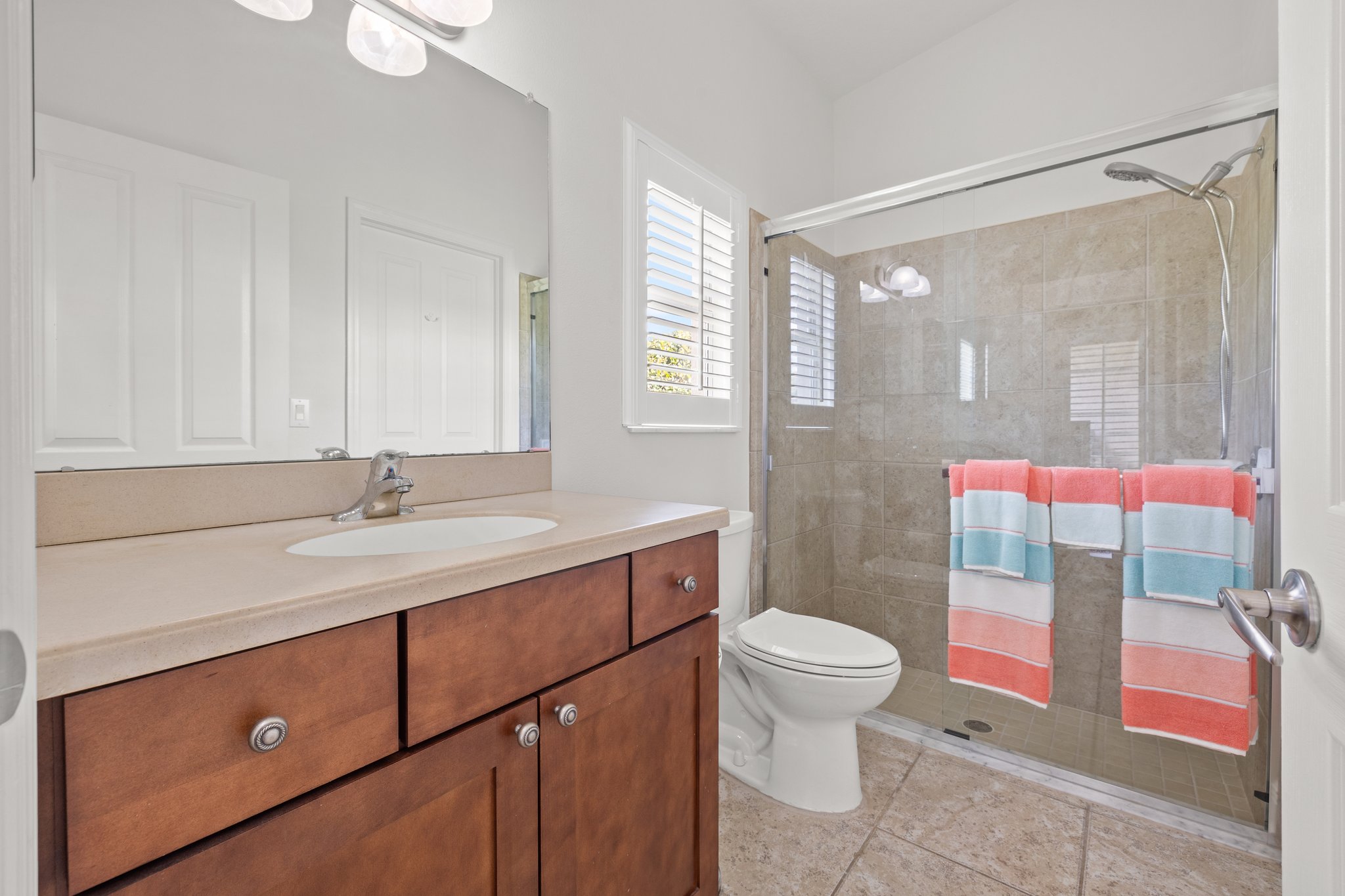 Dade City, Florida, 33525, United States, 4 Bedrooms Bedrooms, ,3 BathroomsBathrooms,Residential,For Sale,1854266
