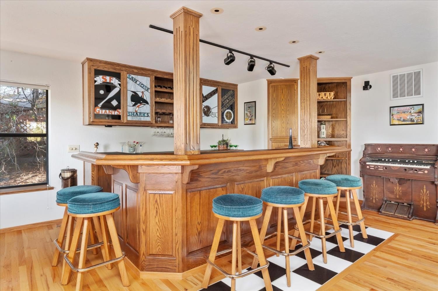 Murphys, California, 95247, United States, 4 Bedrooms Bedrooms, ,3 BathroomsBathrooms,Residential,For Sale,2005756