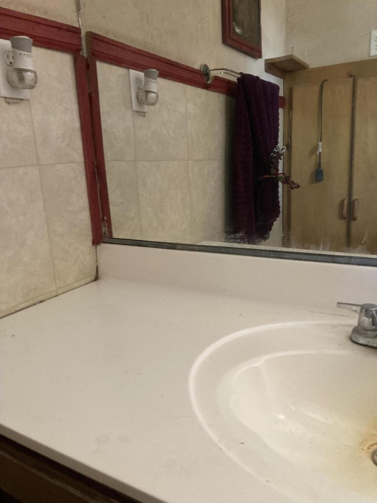 Blythe, California, 92225, United States, 12 Bedrooms Bedrooms, ,10 BathroomsBathrooms,Residential,For Sale,1944843