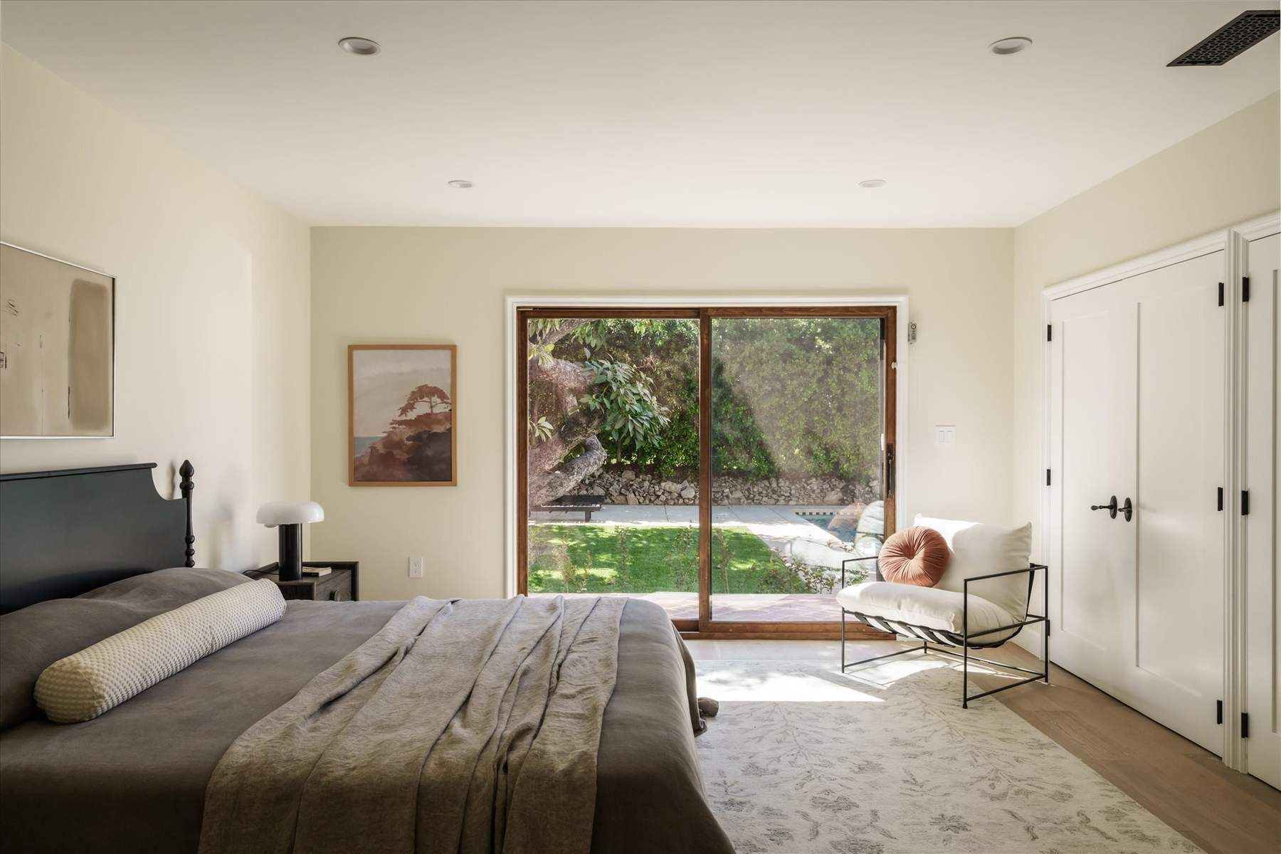  1545 N Benton Way - 物件實景
