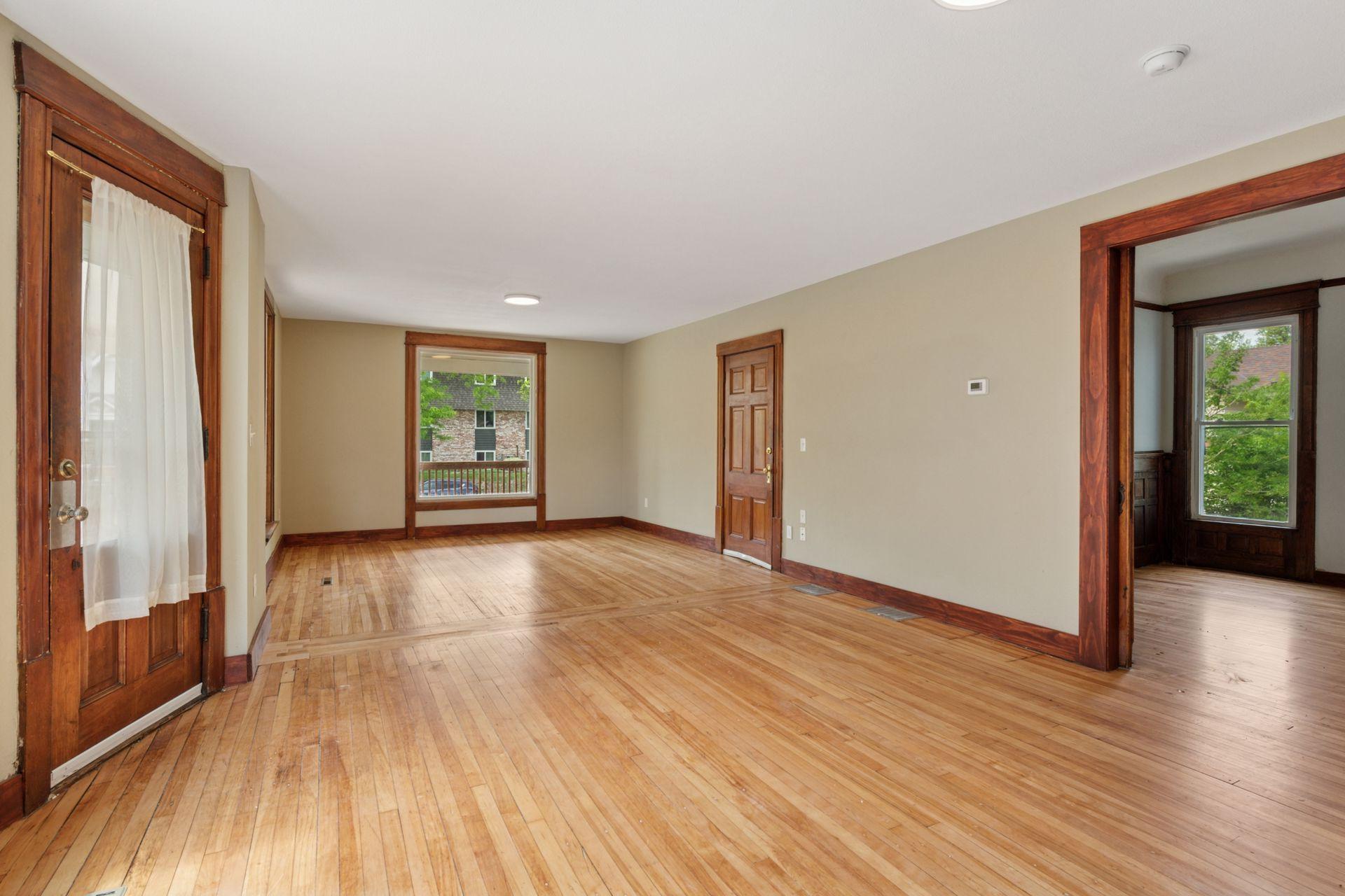 Minneapolis, Minnesota, 55408, United States, ,Residential,For Sale,1821606