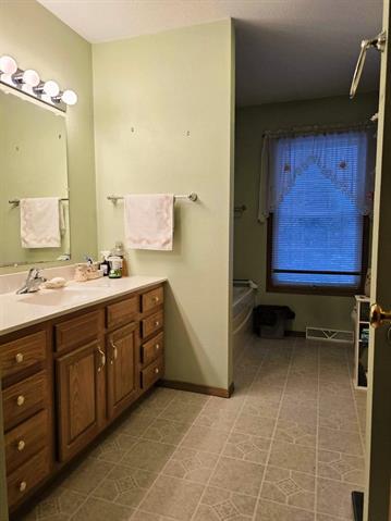 Gays Mills, Wisconsin, 54631, United States, 3 Bedrooms Bedrooms, ,3 BathroomsBathrooms,Residential,For Sale,2006070