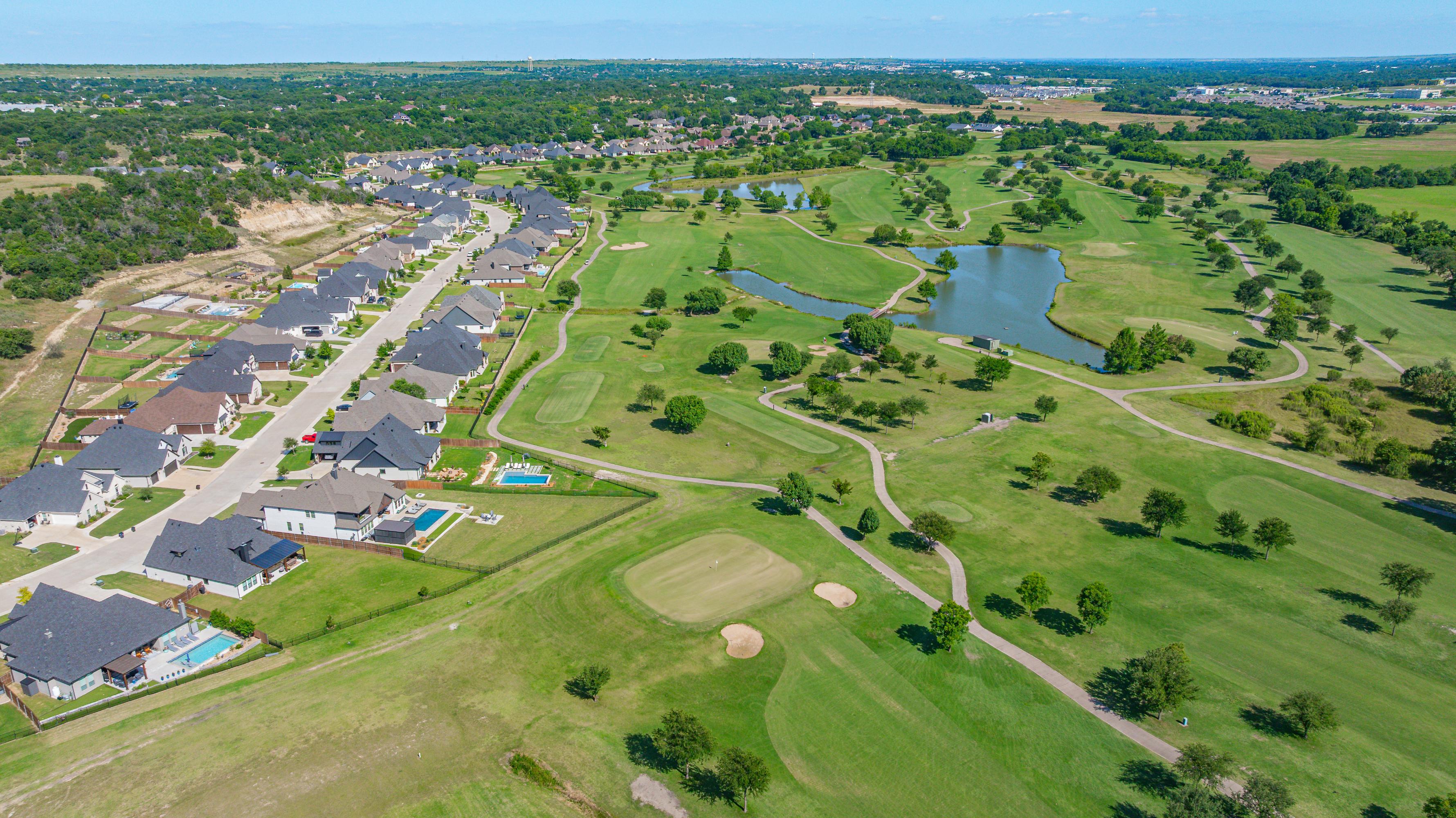  1349 Crown Valley Drive, Weatherford, TX, 76087 - 物件實景